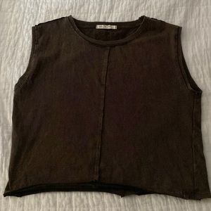Never worn brown sleeveless shirt